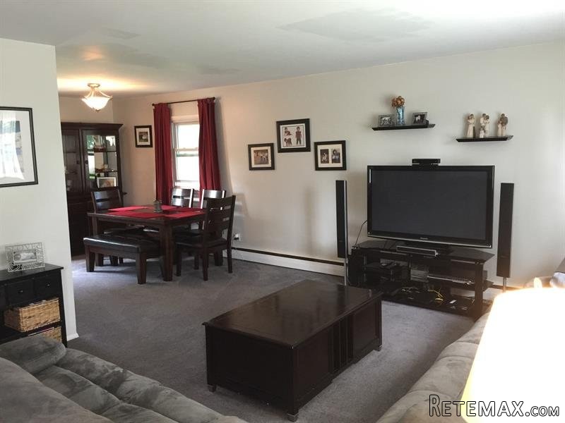 3 bedroom House For Sale: 3 Orchard Dr.. - 2