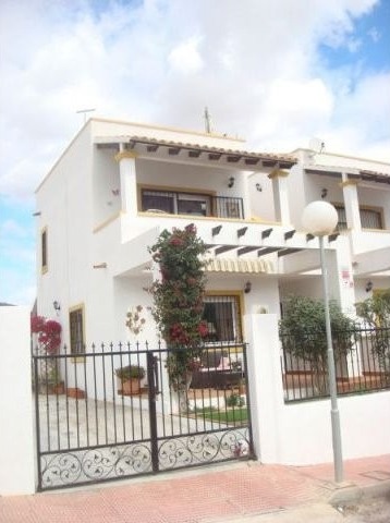 Semi-Detached for sale 149.950 €..