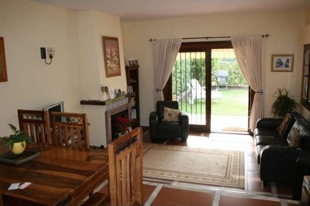 Town House - A very bright and spacious.. - 2