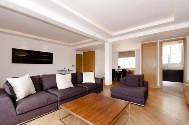 2 Bedrooms - Flat - London - For Rent