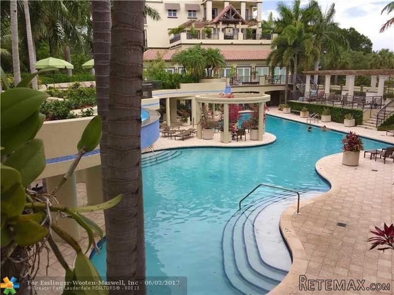 1 bedroom Flat For Sale: 2631 NE 14th..