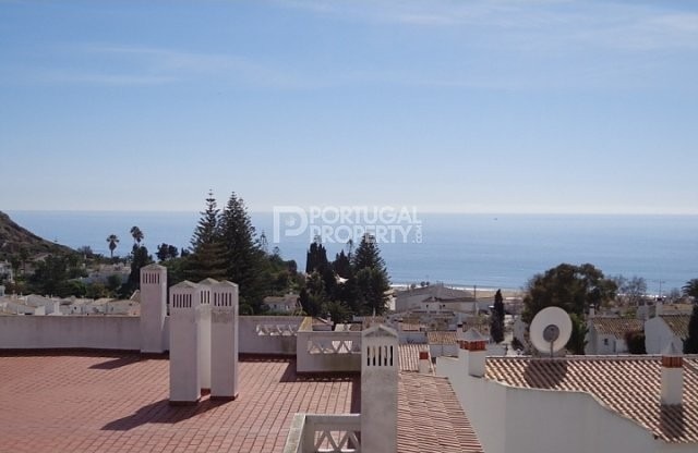 Apartment in Luz with Sea Views