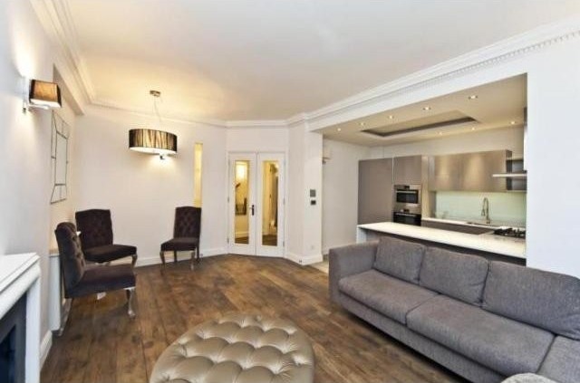 2 Bedrooms - Apartment - London - For..