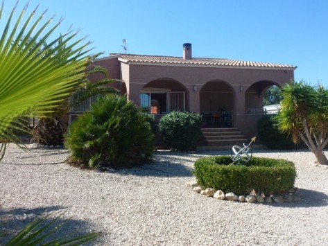 Villa in Hondon de los Frailes, Alicante