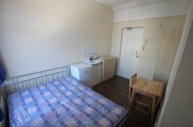 Flat/Apartment To Let in London