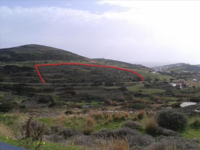 B158 - 7023 sqm plot in the area Vari -..