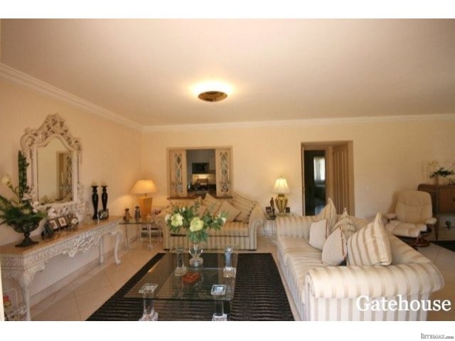 Quinta do Lago Duplex Apartment For Sale - 2