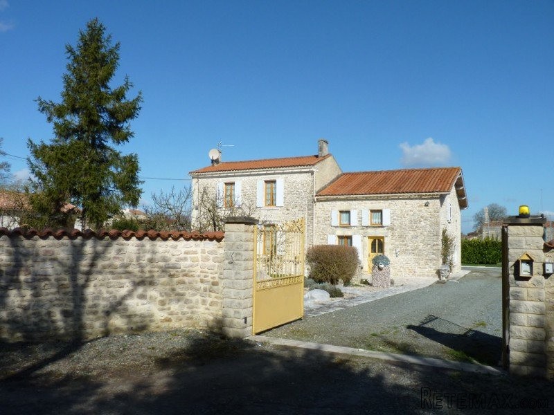 4 Bedrooms - Stone House -.. - 2