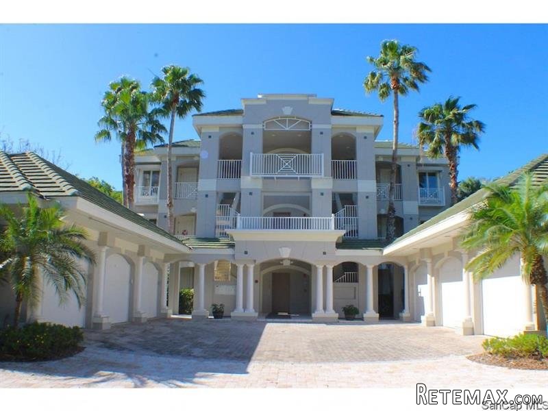 2 bedroom Condominium For Sale:..