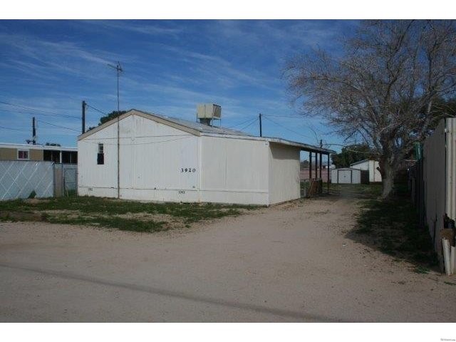 3920 West Graaf Ave Ridgecrest, CA.. - 2