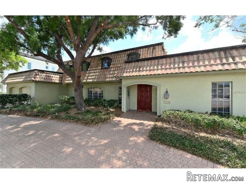 3 bedroom House For Sale: 106 Seagull..