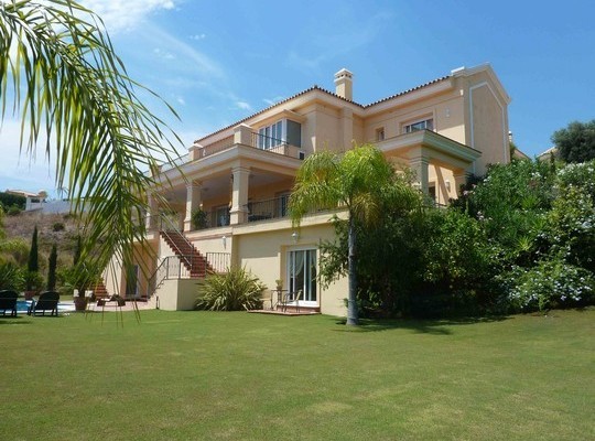 Villa for sale in Los Flamingos..