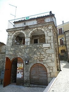 Restored property in a stunning..