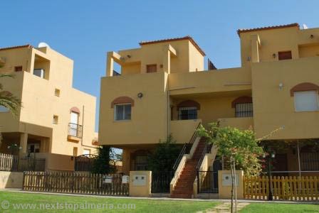 2 (/3) bedroom penthouse apartment with..