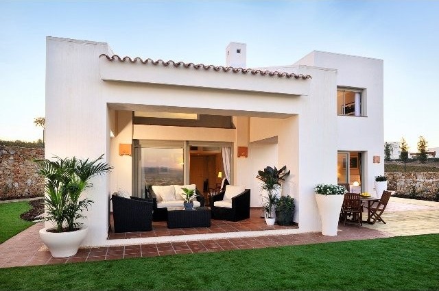 Key ready semidetached villa in..