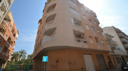 Resale · Apartment · Spain · Costa Bl..