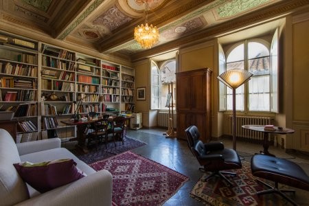 Frescoed Apartment In Cortona