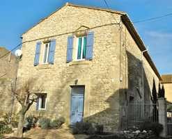 Large Stone House With 4 Bedrooms..