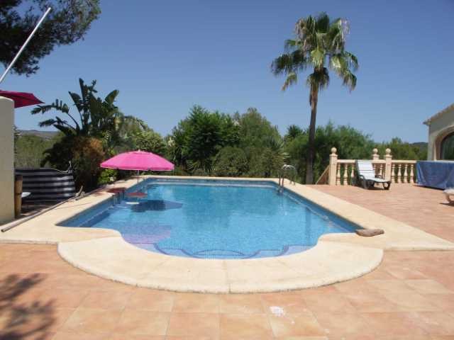 4 Bedroom Villa in Javea - 2