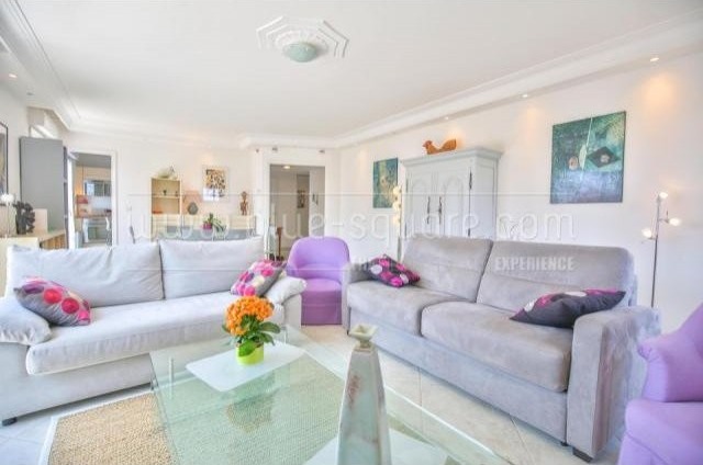 Modern 3 bedroom Penthouse, large..