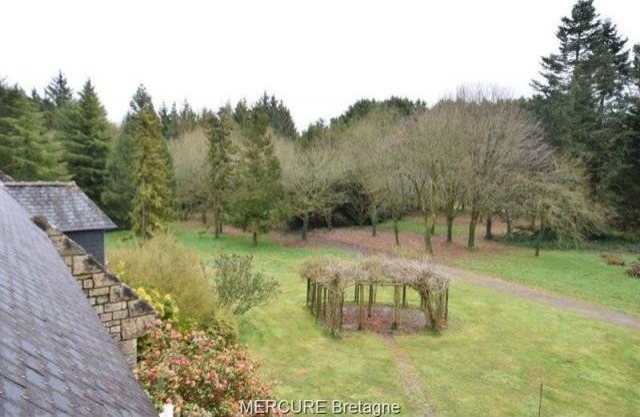 7 bedroom House For Sale: 56320 LE.. - 2