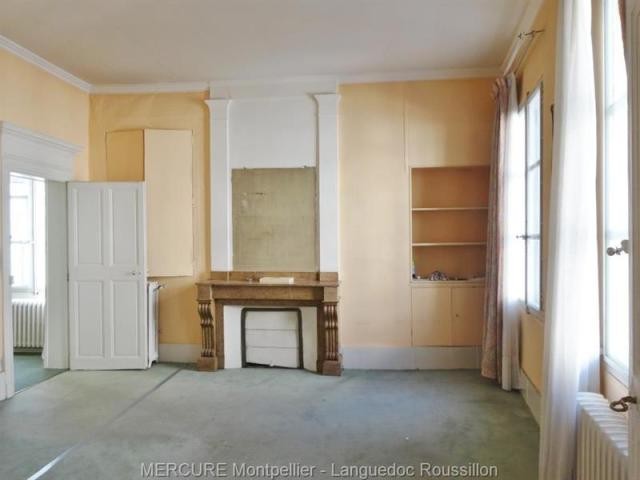 4 bedroom Flat For Sale: 34000.. - 2