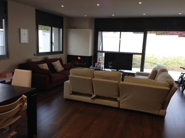 5 bedroom Detached House For Sale:.. - 2