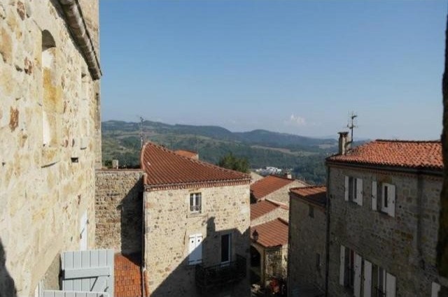 4 bedroom Town House For Sale: 63114.. - 2