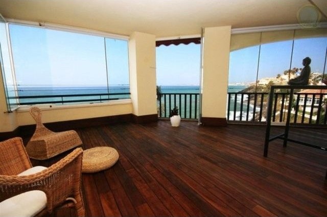 Apartment - Looking for a Beachfront..