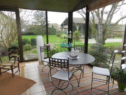 Beautifully renovated, charming.. - 2