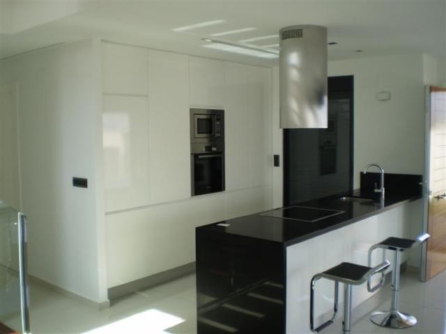 3 Bedrooms - Property - Alicante - For..