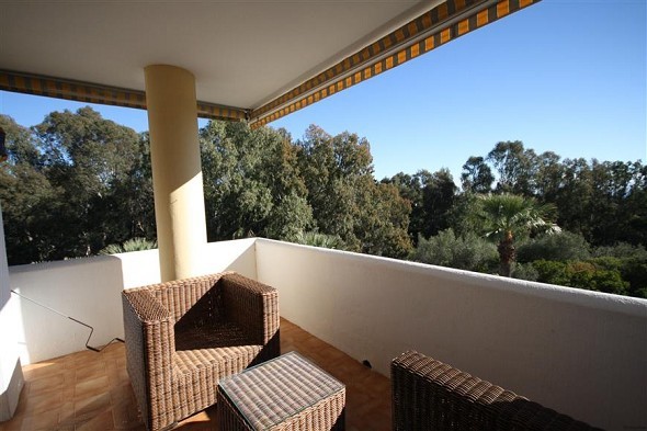 APARTMENT FOR SALE IN CALAHONDA