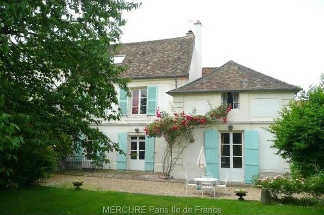 6 bedroom Character For Sale: 91310..