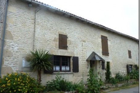Stone House For Sale St Jean D Angely - 2