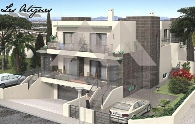 New build town houses with underbuild.. - 2