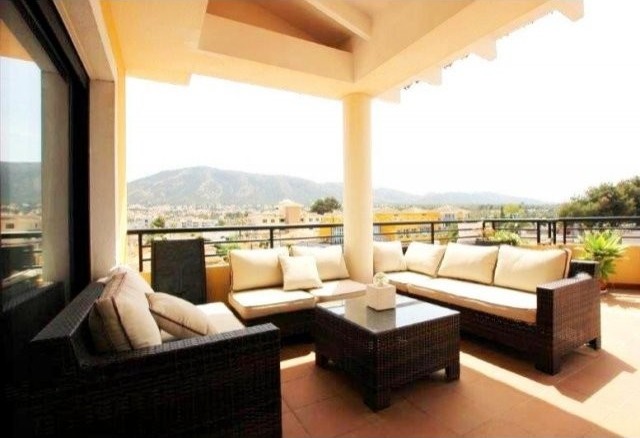 Apartment for sale in Albir - 2