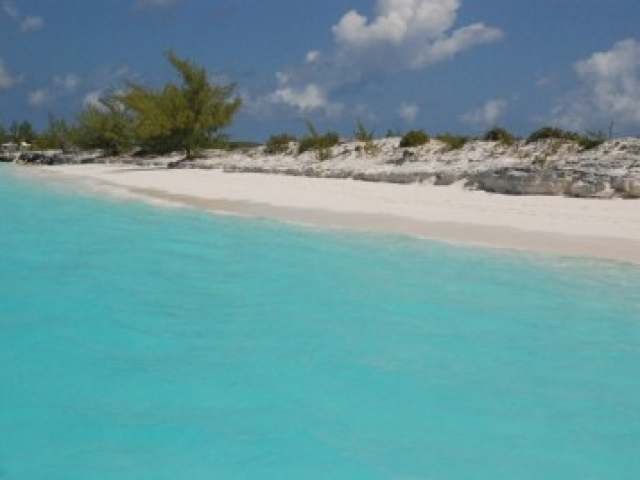 Singlefamilyvacant - This breathtaking..