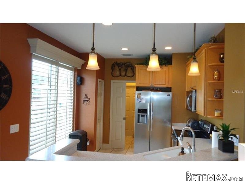 3 bedroom House For Sale: 17888.. - 2
