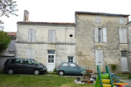 Stone House For Sale St Jean D Angely - 2