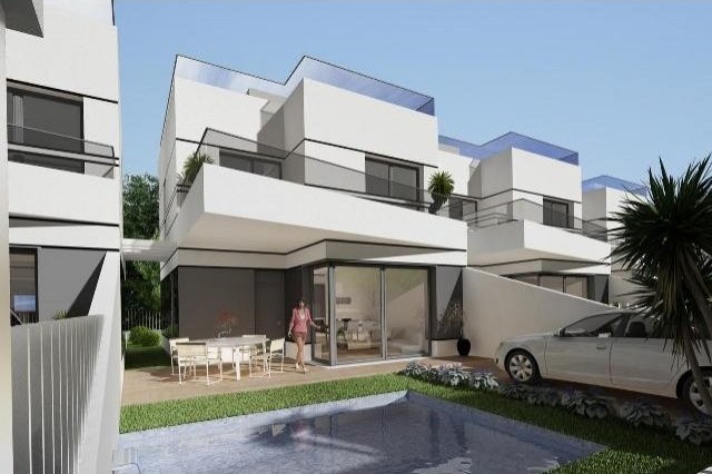 New detached villas in Playa Golf - 2