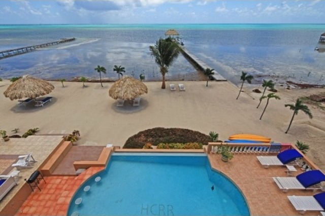 Outstanding 3br/2ba Condo In Exclusive..