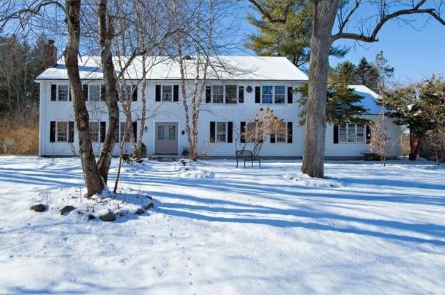 4 bedroom Residence For Sale: Stanford..