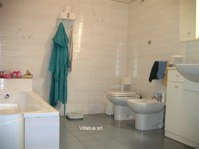Apartment - For Sale - Lucca centre &..