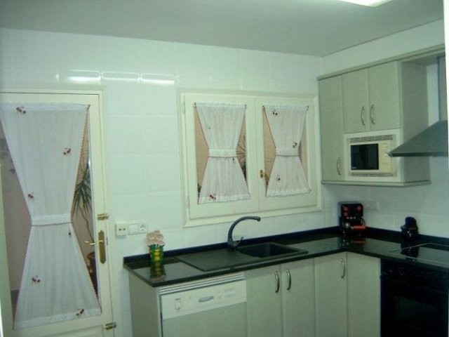 3 Bedrooms - Apartment - Girona - For.. - 2