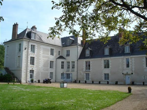 Restored 16/18th Century Touraine..