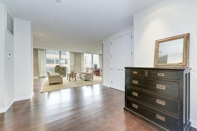 4 bedroom Apartment For Sale: 3150.. - 2