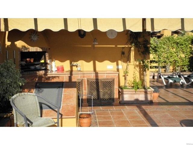 TOWNHOUSE FOR SALE IN NAGÜELES - 2