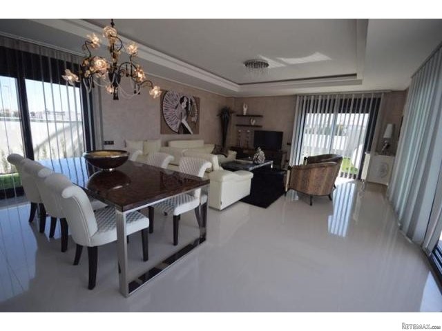 3 bedroom Villa For Sale: Villa.. - 2