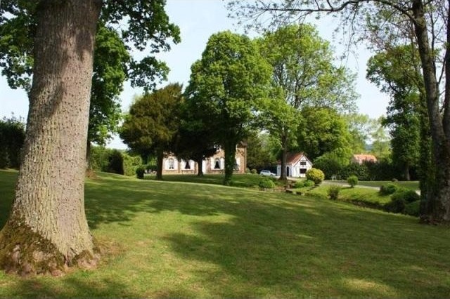 4 bedroom Manor House For Sale: 62240.. - 2