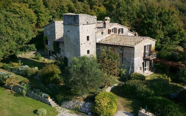 6 bedroom House For Sale: Umbria..